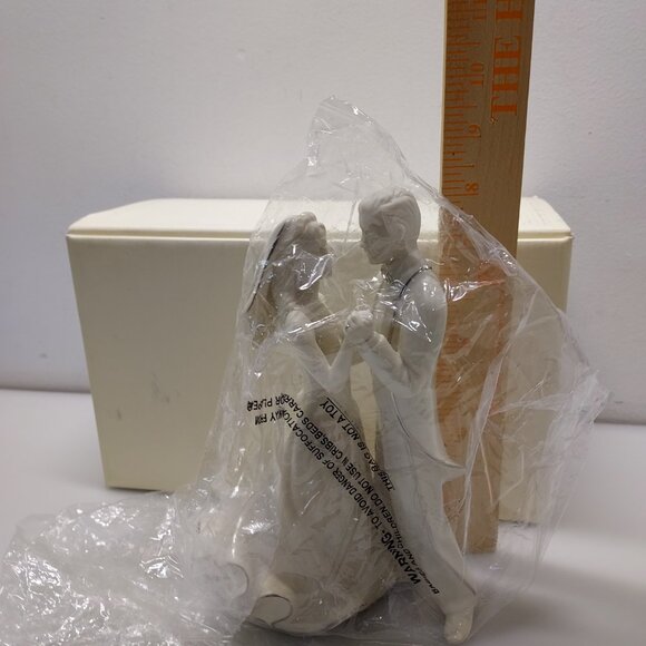 LENOX WEDDING PROMISES COLLECTION BRIDE/GROOM FIRST DANCE PORCELAIN NEW NOS VTG - Picture 5 of 16